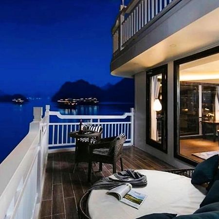 Lotus Elegance Cruise Hotel Ha Long Exterior photo
